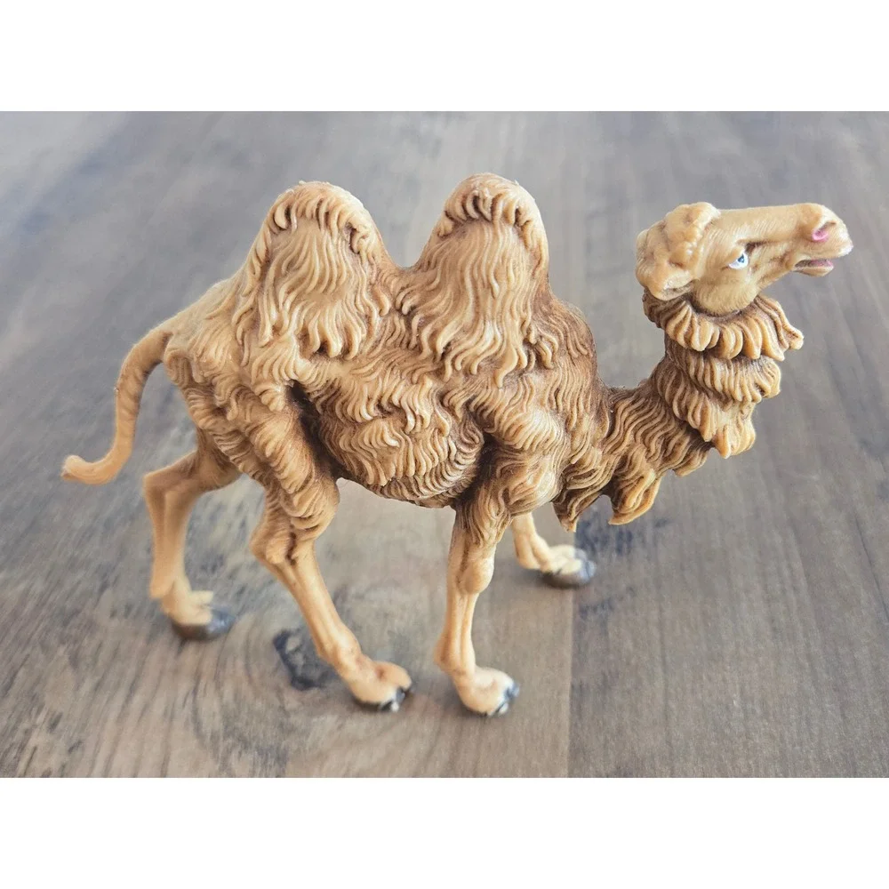Vintage Fontanini 1983 Bactrian Standing Camel Figurine Italy Two‎ Humped 3.75